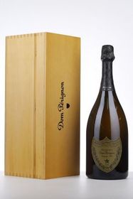 france-champagne-sparkling-wine-dom-perignon-1995
